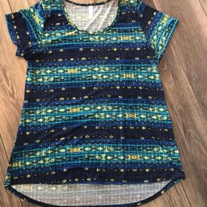 LuLaRoe classic tee